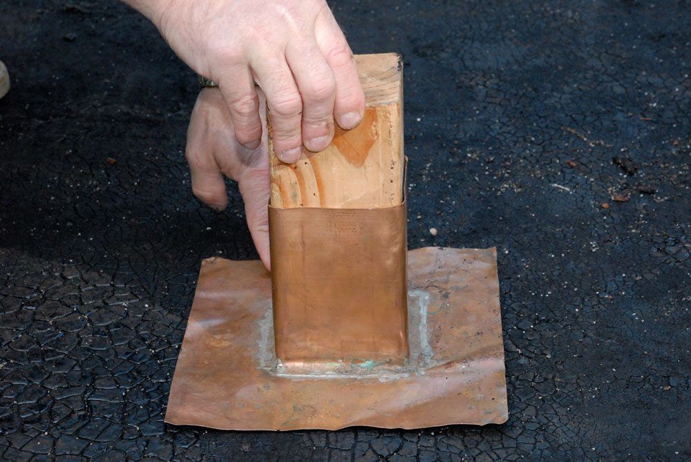 The 4 x 4 post should be fastened to the joist The 4 x 4 post should be fastened to the joist