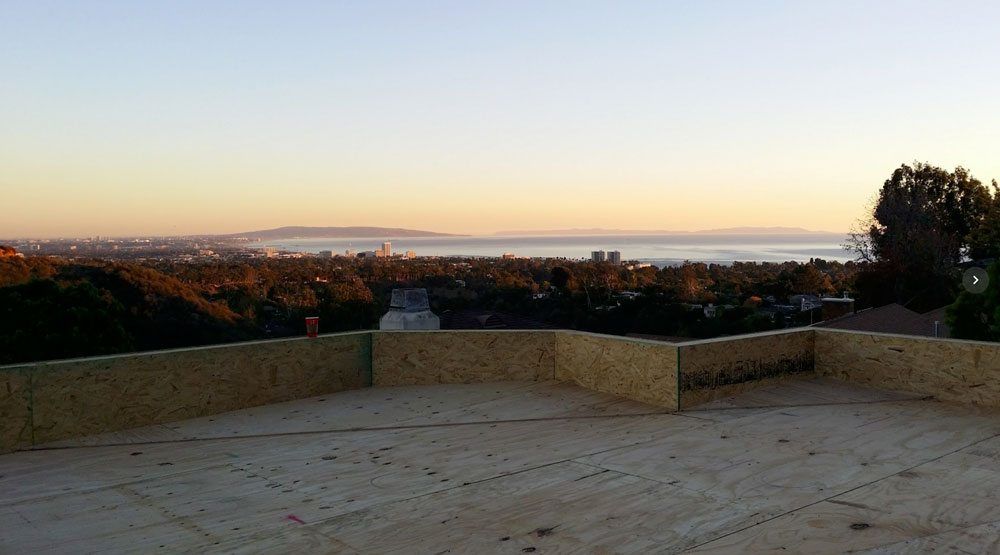 Flat-Roof-Los-Angeles-pretty-scene Flat-Roof-Los-Angeles-pretty-scene
