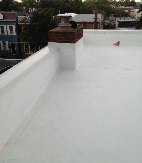 A White TPO Vinyl Roof with Little UV Protection. Commercial Flat Roof - A White TPO Vinyl Roof with Little UV Protection.